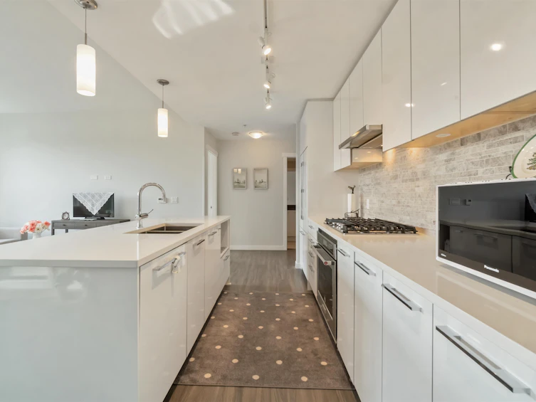 205-9500 Tomicki Avenue, Richmond, BC, V6X 0R9 - 11