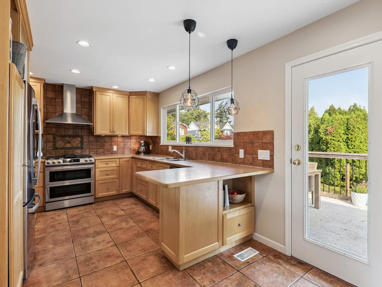 5180 Winskill Drive, Delta, BC, V4M 2C8 - 11