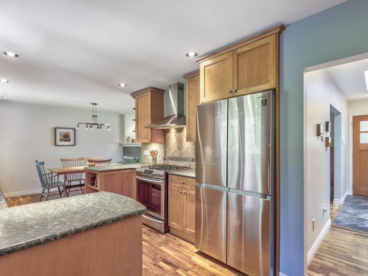 2956 Spuraway Avenue, Coquitlam, BC, V3C 2C8 - 18