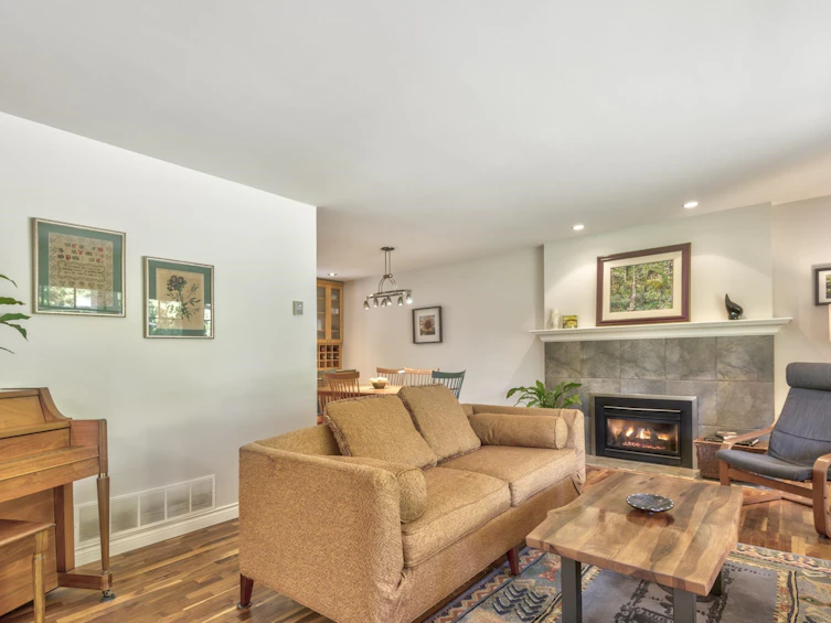 2956 Spuraway Avenue, Coquitlam, BC, V3C 2C8 - 6