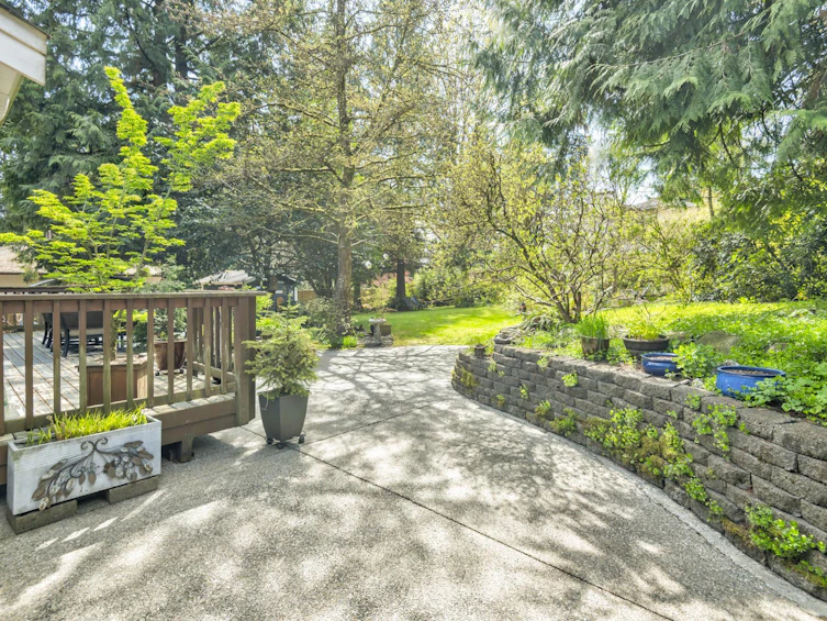 2956 Spuraway Avenue, Coquitlam, BC, V3C 2C8 - 30