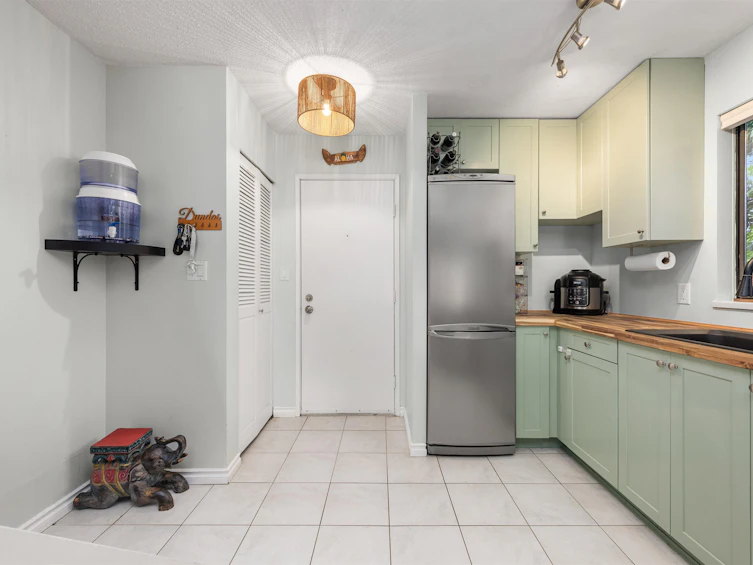 1-719 E 31st Avenue, Vancouver, BC, V5V 2W9 - 7