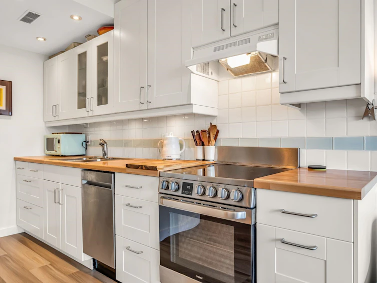 701-6026 Tisdall Street, Vancouver, BC, V5Z 3N2 - 8