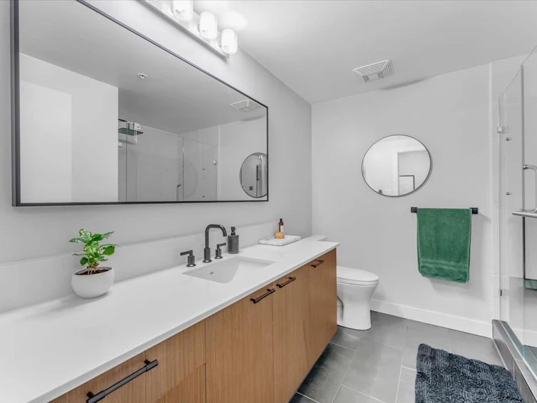 210-221 Union Street, Vancouver, BC, V6A 0B4 - 17