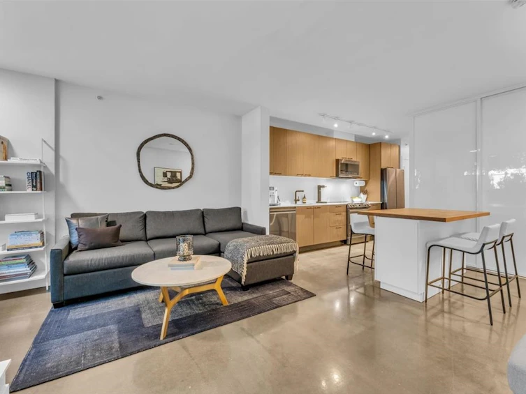 210-221 Union Street, Vancouver, BC, V6A 0B4 - 3