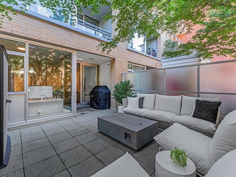 210-221 Union Street, Vancouver, BC, V6A 0B4 - 23