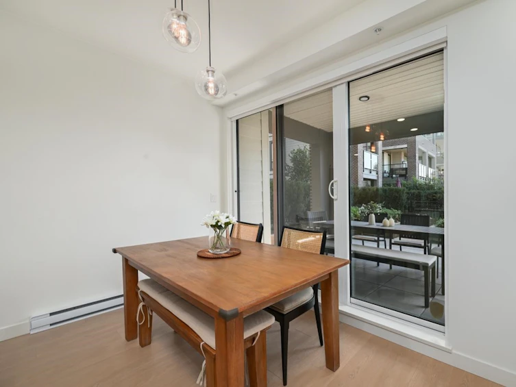 103-7599 15th Street, Burnaby, BC, V3N 0H9 - 7
