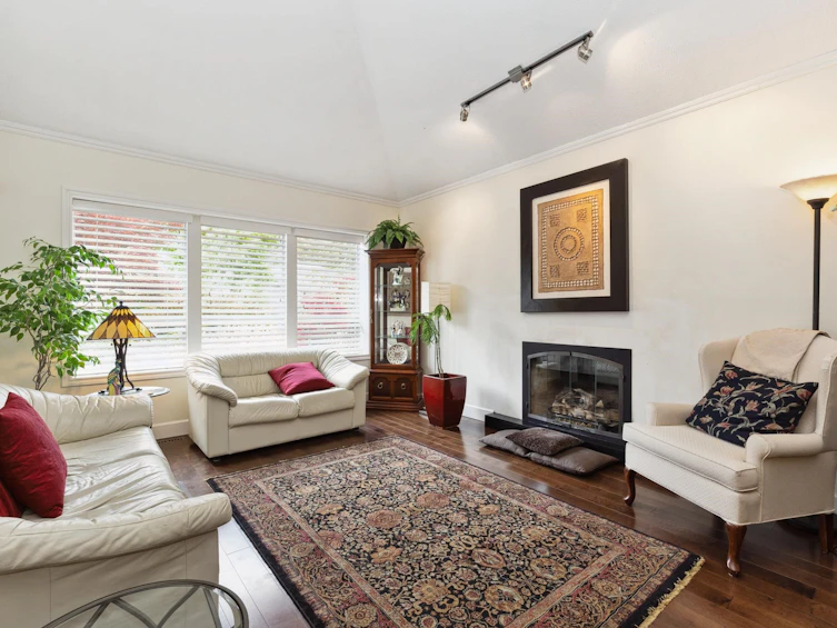4728 Underwood Avenue, North Vancouver, BC, V7K 3A8 - 5