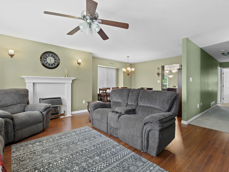 8305 Miller Crescent, Mission, BC, V2V 6H7 - 9