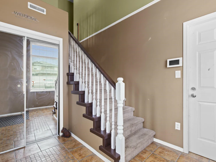 8305 Miller Crescent, Mission, BC, V2V 6H7 - 6