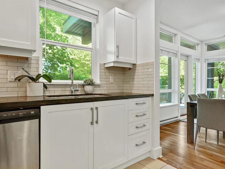 106-6328 Larkin Drive, Vancouver, BC, V6T 2K2 - 5