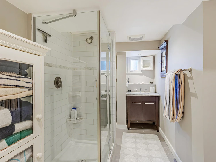 4046 Eton Street, Burnaby, BC, V5C 1J7 - 23