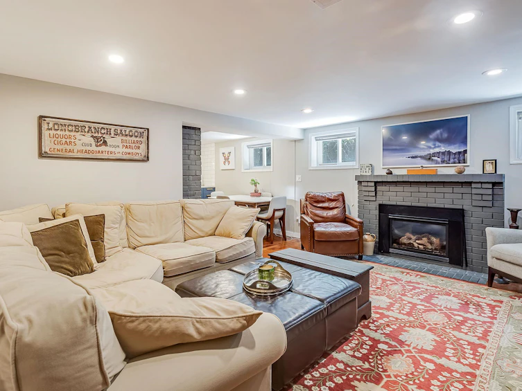 4046 Eton Street, Burnaby, BC, V5C 1J7 - 17