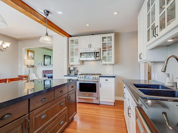 4046 Eton Street, Burnaby, BC, V5C 1J7 - 6