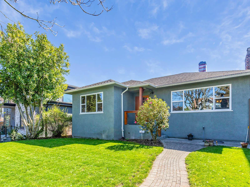 4046 Eton Street, Burnaby BC V5C 1J7