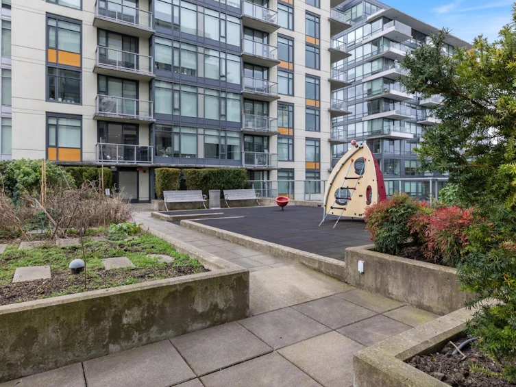128 W 1st Avenue, Vancouver, BC, V5Y 0H5 - 25