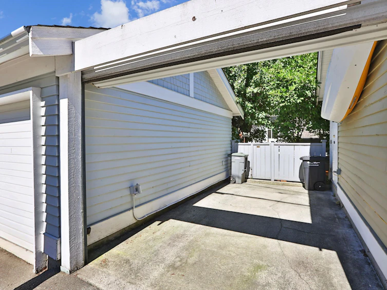 2610 Point Grey Road, Vancouver, BC, V6K 1A5 - 24