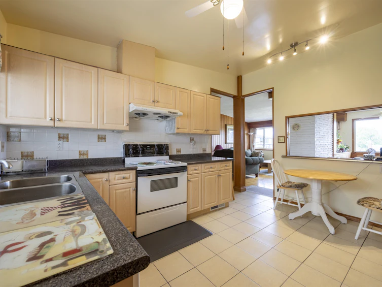 4646 Charlotte Court, Burnaby, BC, V5G 2R8 - 4