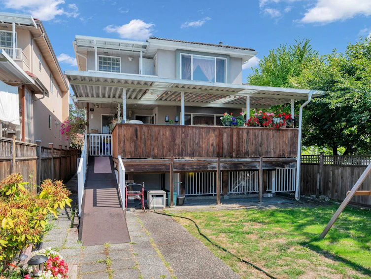 7093 Dow Avenue, Burnaby, BC, V5J 3X2 - 31