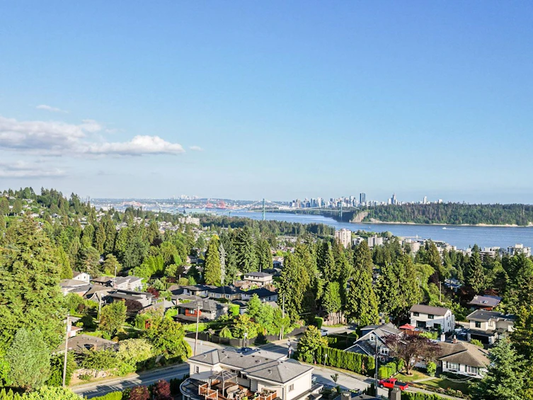 1555 Lawson Avenue, West Vancouver, BC, V7V 2C8 - 36