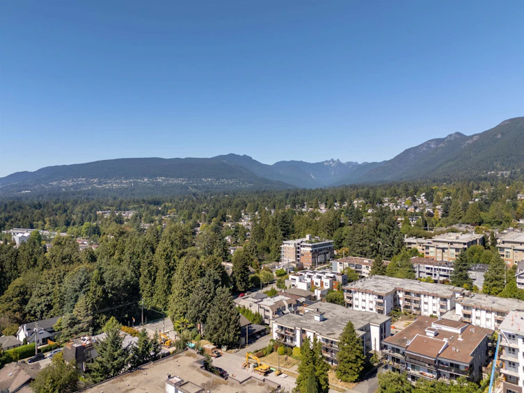 2018 Chesterfield Avenue, North Vancouver, BC, V7M 2P6 - 31