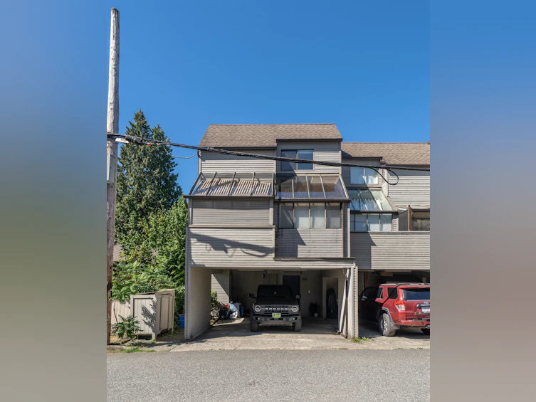 2018 Chesterfield Avenue, North Vancouver, BC, V7M 2P6 - 25