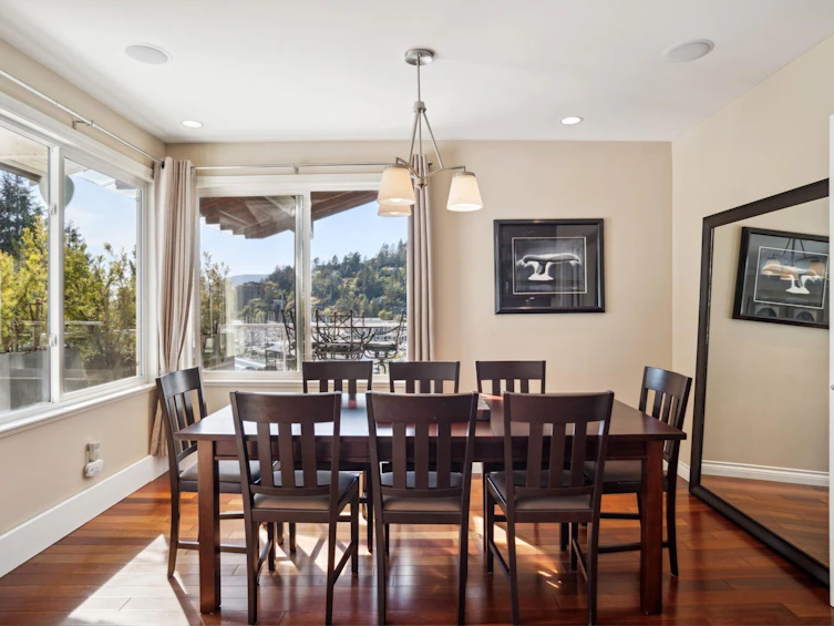 5755 Telegraph Trail, West Vancouver, BC, V7W 1R3 - 10