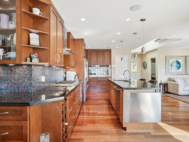 5755 Telegraph Trail, West Vancouver, BC, V7W 1R3 - 8
