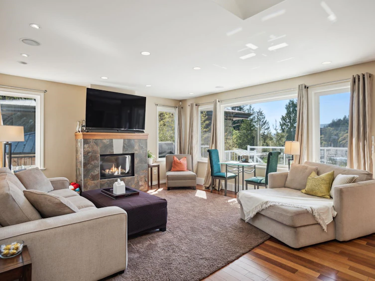 5755 Telegraph Trail, West Vancouver, BC, V7W 1R3 - 5