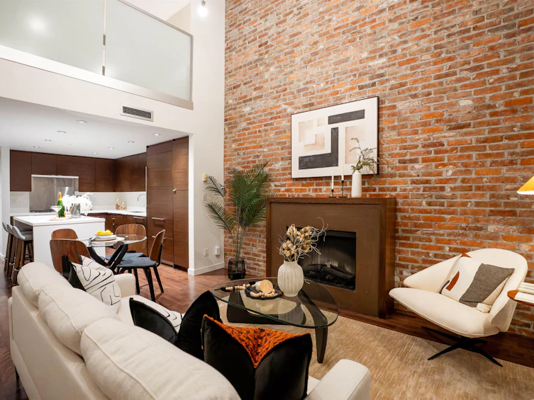 104-1241 Homer Street, Vancouver, BC, V6B 2Y9 - 4