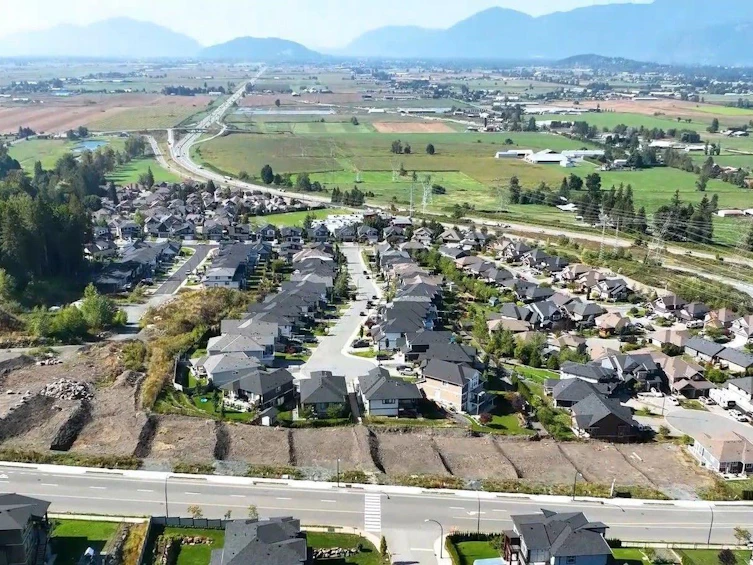 8559 Nixon Road, Chilliwack, BC, V4Z 0C5 - 2