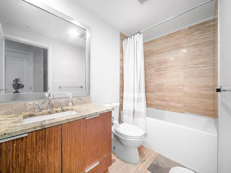 501-8688 Hazelbridge Way, Richmond, BC, V6X 0R6 - 18