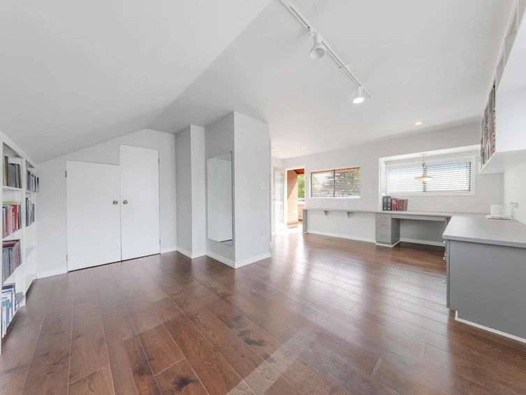 3544 W 24th Avenue, Vancouver, BC, V6S 1L4 - 24