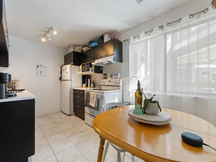205-1345 W 4th Avenue, Vancouver, BC, V6H 3Y8 - 8