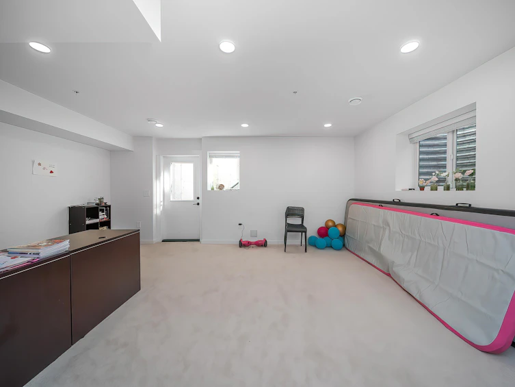 19628 75a Avenue, Langley, BC, V2Y 3T2 - 38