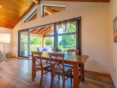 302 Oxford Drive - 4