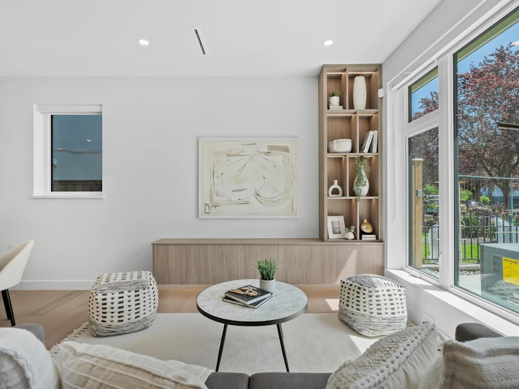 1-2253 Grant Street, Vancouver, BC, V5L 2Z6 - 4