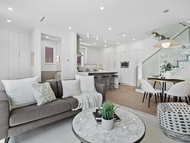 1-2253 Grant Street, Vancouver, BC, V5L 2Z6 - 3
