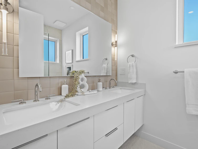1-2253 Grant Street, Vancouver, BC, V5L 2Z6 - 28