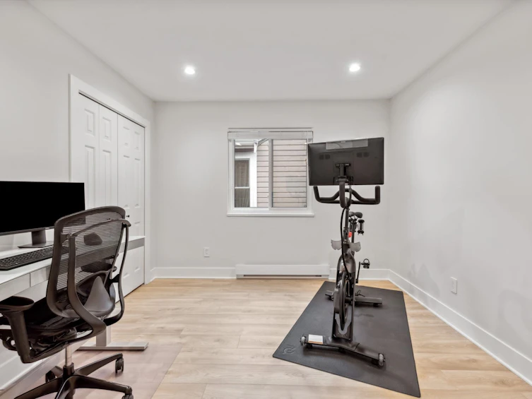 8360 Dayton Court, Richmond, BC, V6Y 3H6 - 28