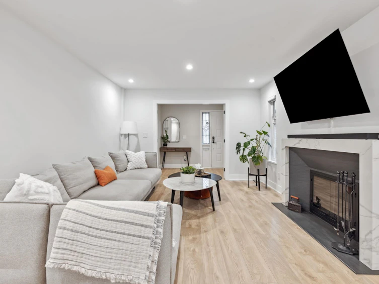 8360 Dayton Court, Richmond, BC, V6Y 3H6 - 7
