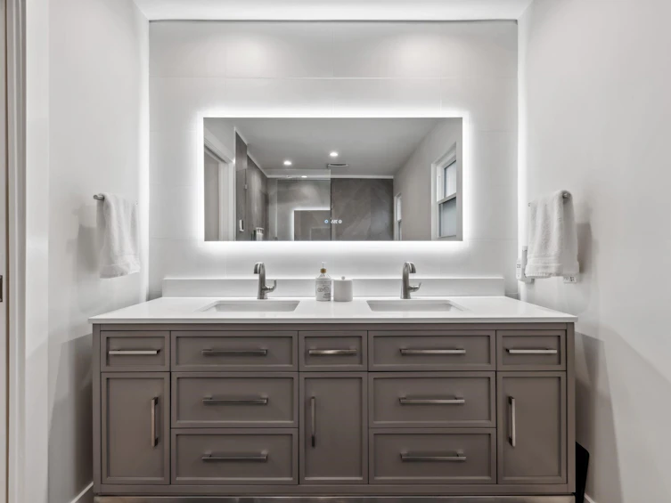 8360 Dayton Court, Richmond, BC, V6Y 3H6 - 21