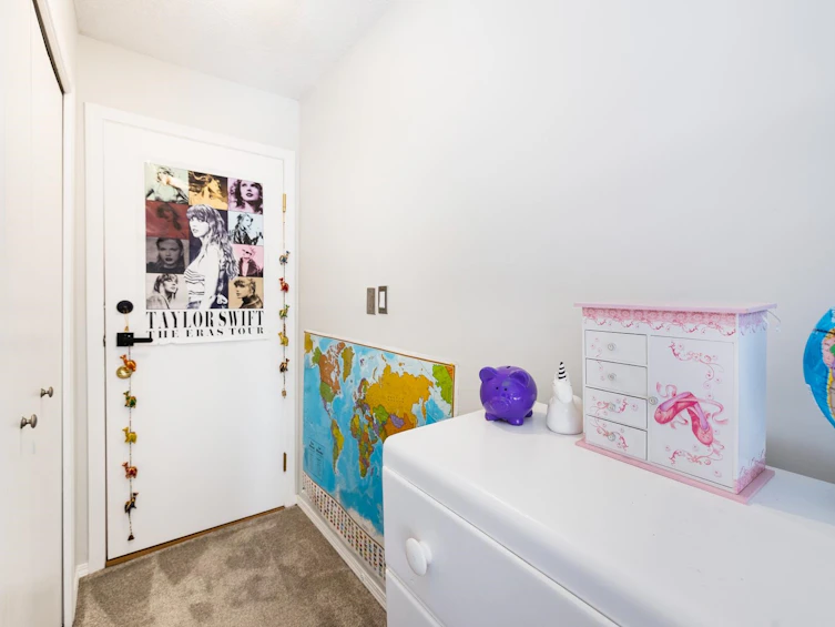 309-3721 Delbrook Avenue, North Vancouver, BC, V7N 3Z4 - 5