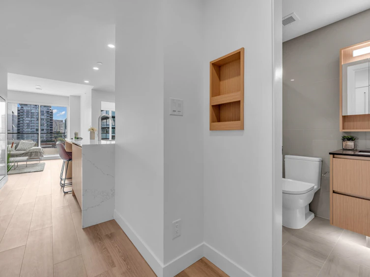 607-5593 No. 3 Road, Richmond, BC, V6X 0X6 - 17