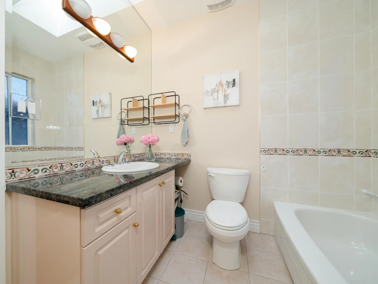 763 W 64th Avenue, Vancouver, BC, V6P 2L2 - 28