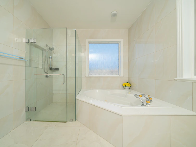 763 W 64th Avenue, Vancouver, BC, V6P 2L2 - 25