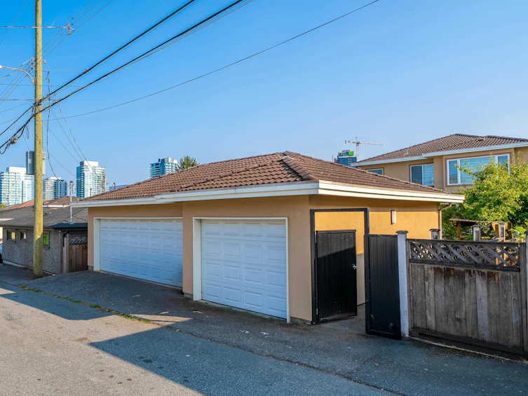 763 W 64th Avenue, Vancouver, BC, V6P 2L2 - 37