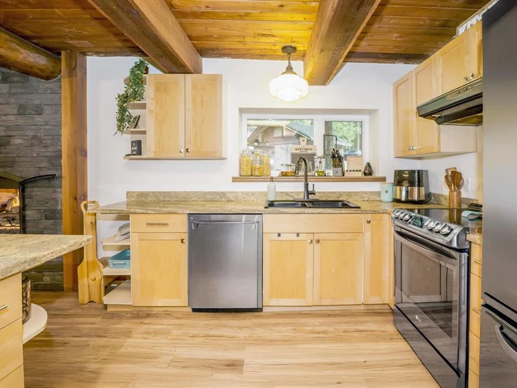 12468 Carr Street, Mission, BC, V4S 1B9 - 36