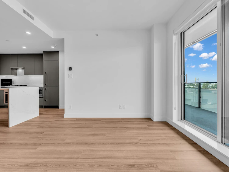 610-5593 Number 3 Road, Richmond, BC, V6X 0X6 - 2