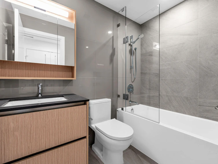 610-5593 Number 3 Road, Richmond, BC, V6X 0X6 - 17